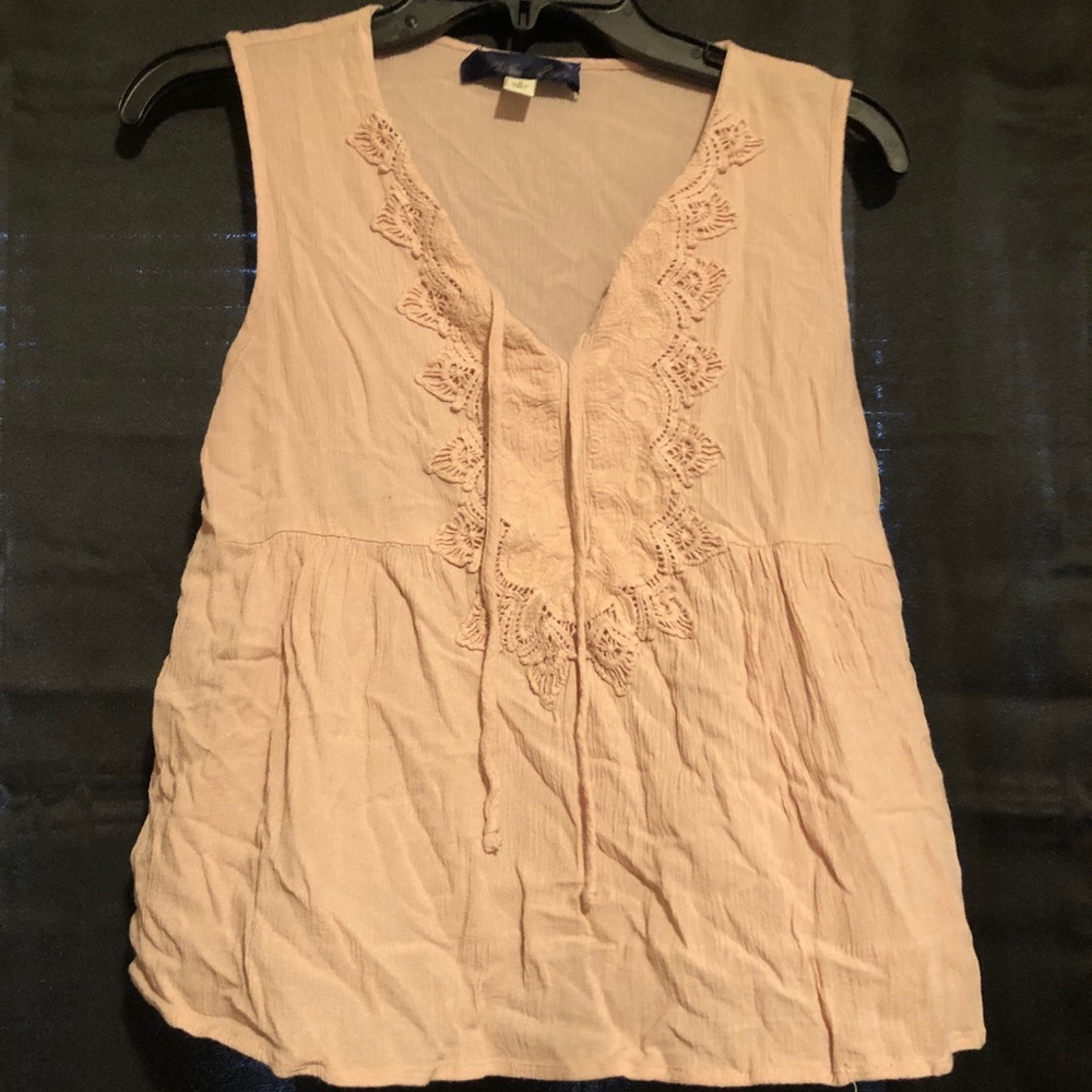 pink tank